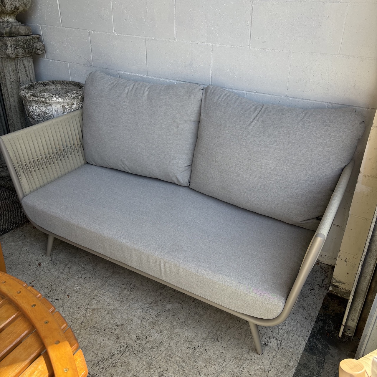 Rosa Outdoor Loveseat - Image 3