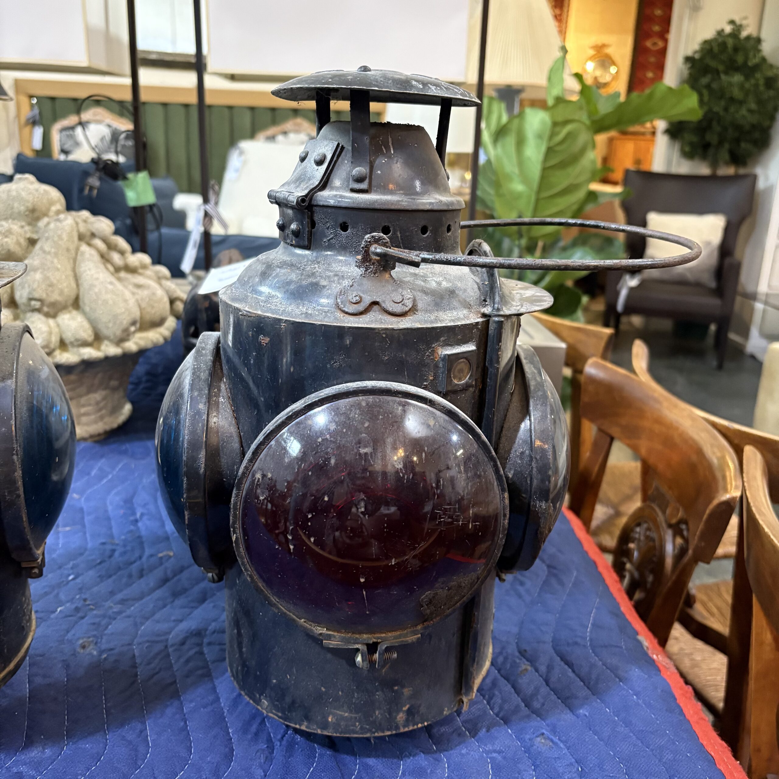 Pair of Antique Railroad Lanterns - Image 4