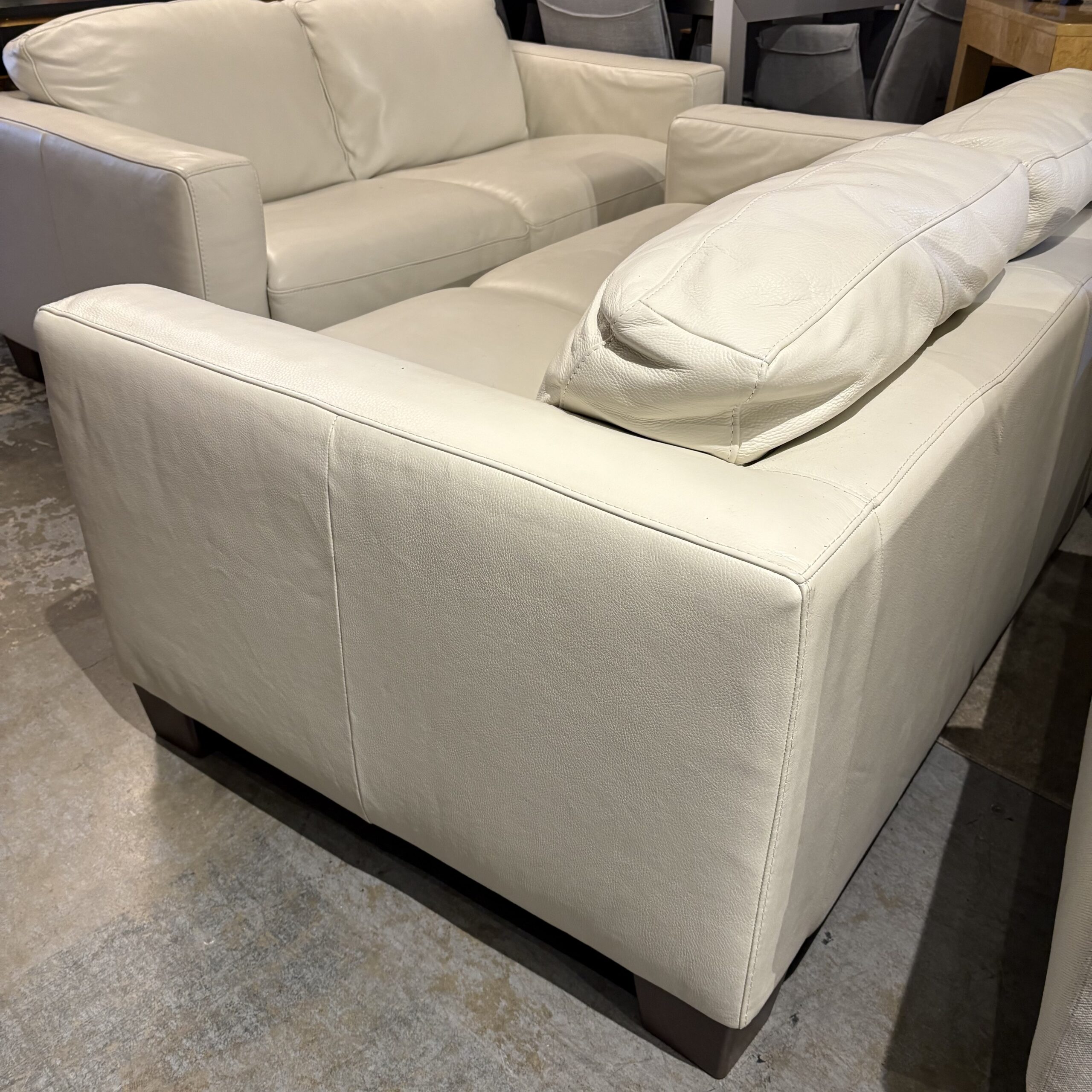 Cream Leather Loveseat - Image 3