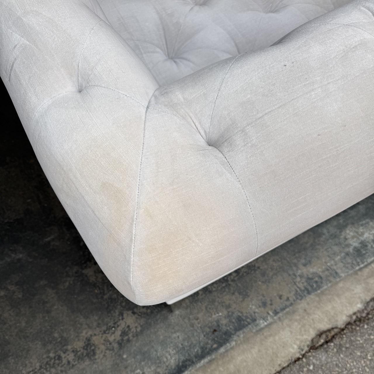 RH 'Italia' Chesterfield Sofa - Image 8