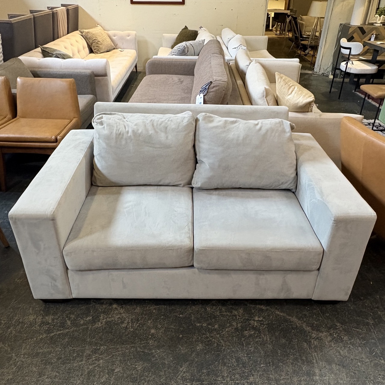 2-Seater Loveseat - Image 3