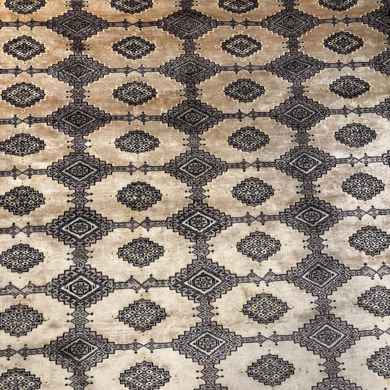 Bokhara Rug - 8'x10'