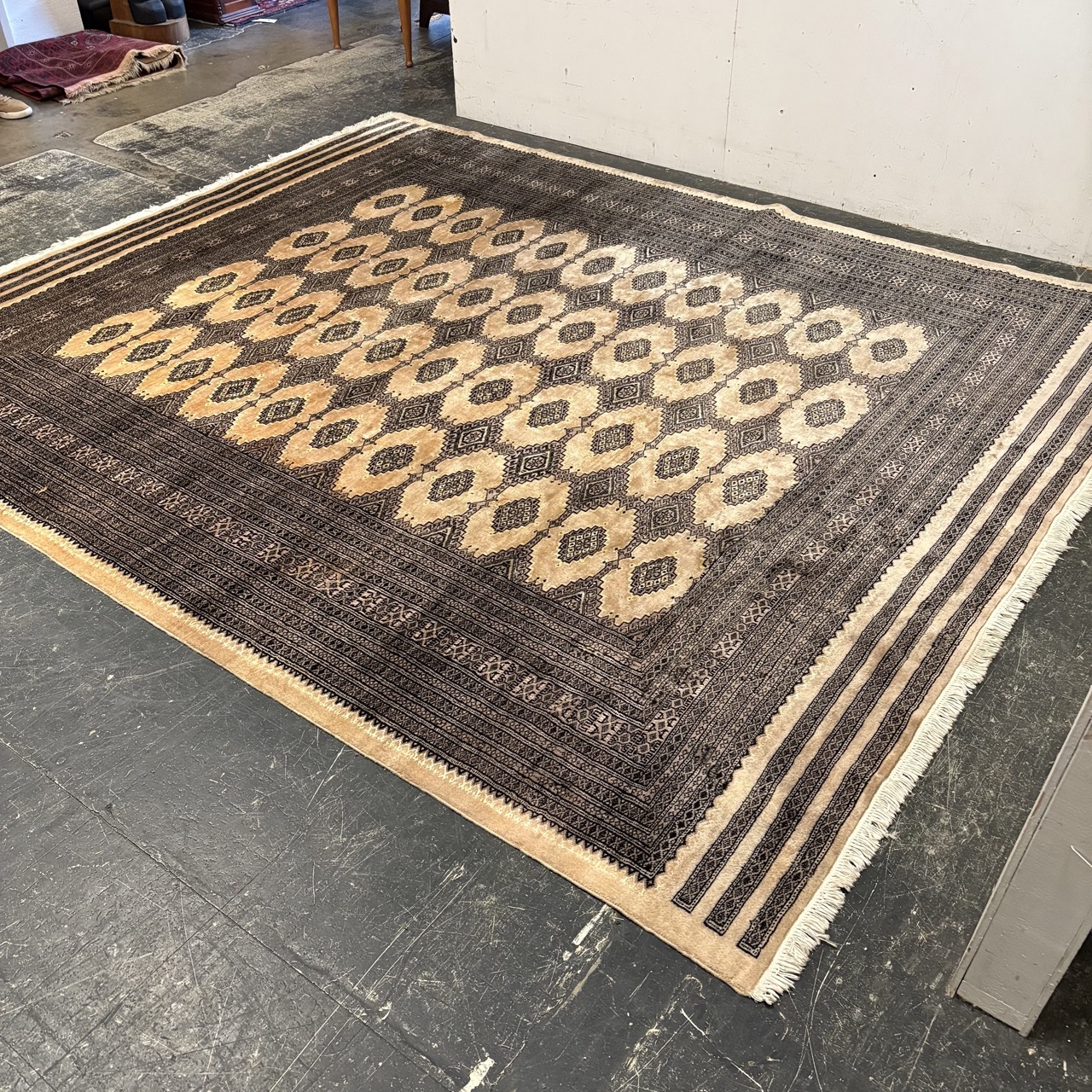 Bokhara Rug - 8'x10' - Image 2