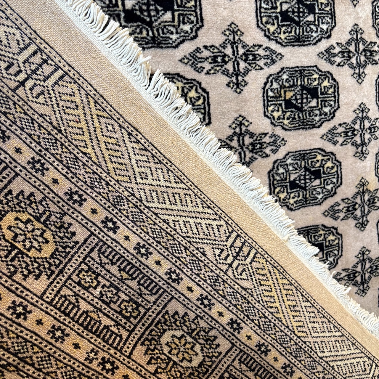 Bokhara Rug - 5'x7'7 - Image 4