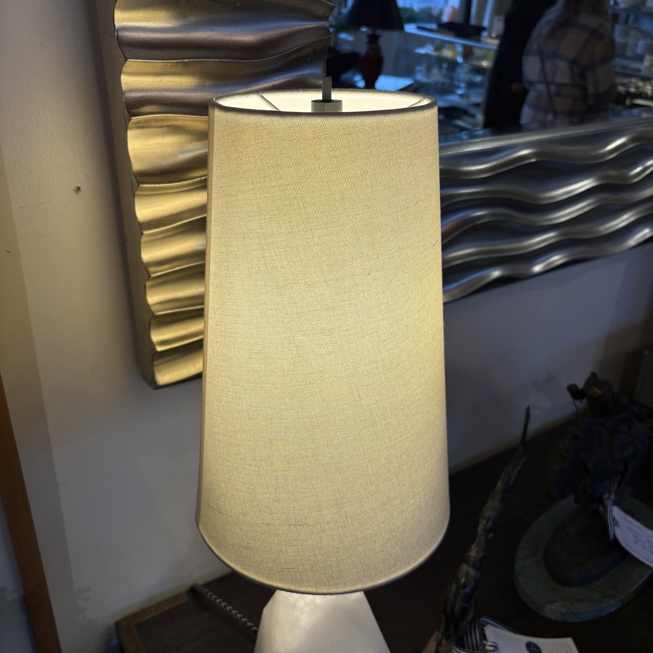 Visual Comfort 'Halcyon' Accent Table Lamp in Alabaster - Image 5