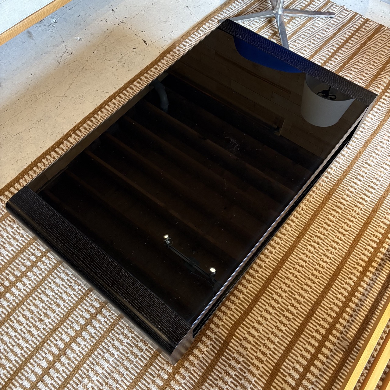 Mobler Contemporary Coffee Table - Image 4