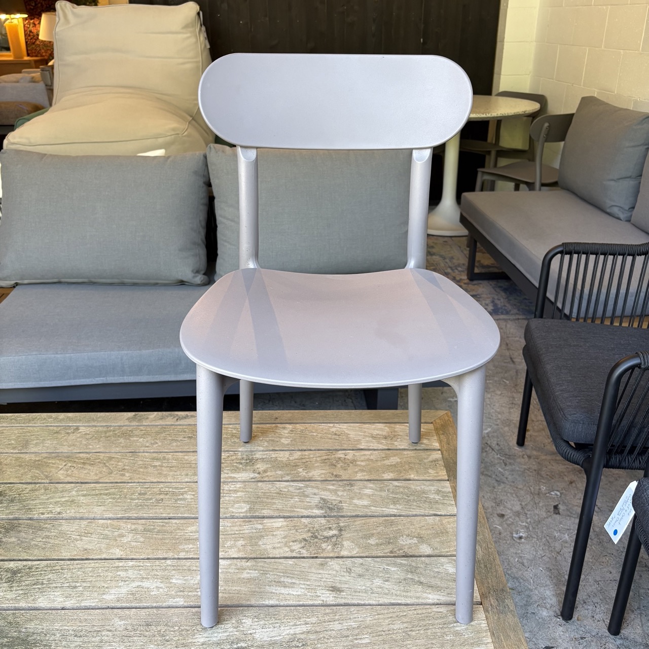 Set of 4 Outdoor Grey Dining Chairs - Image 3