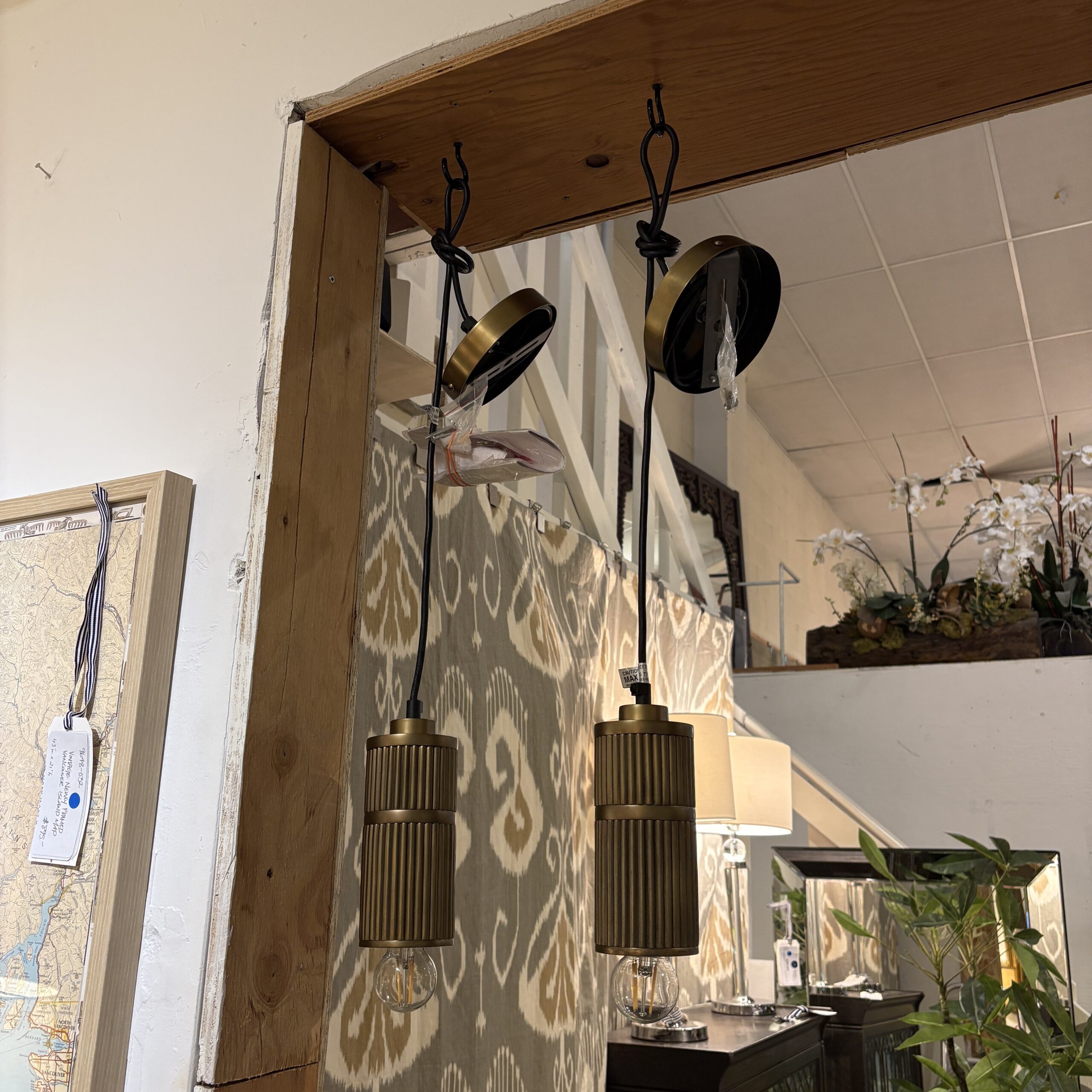 Pair of Flamant Reeded Brass Pendants - Image 5