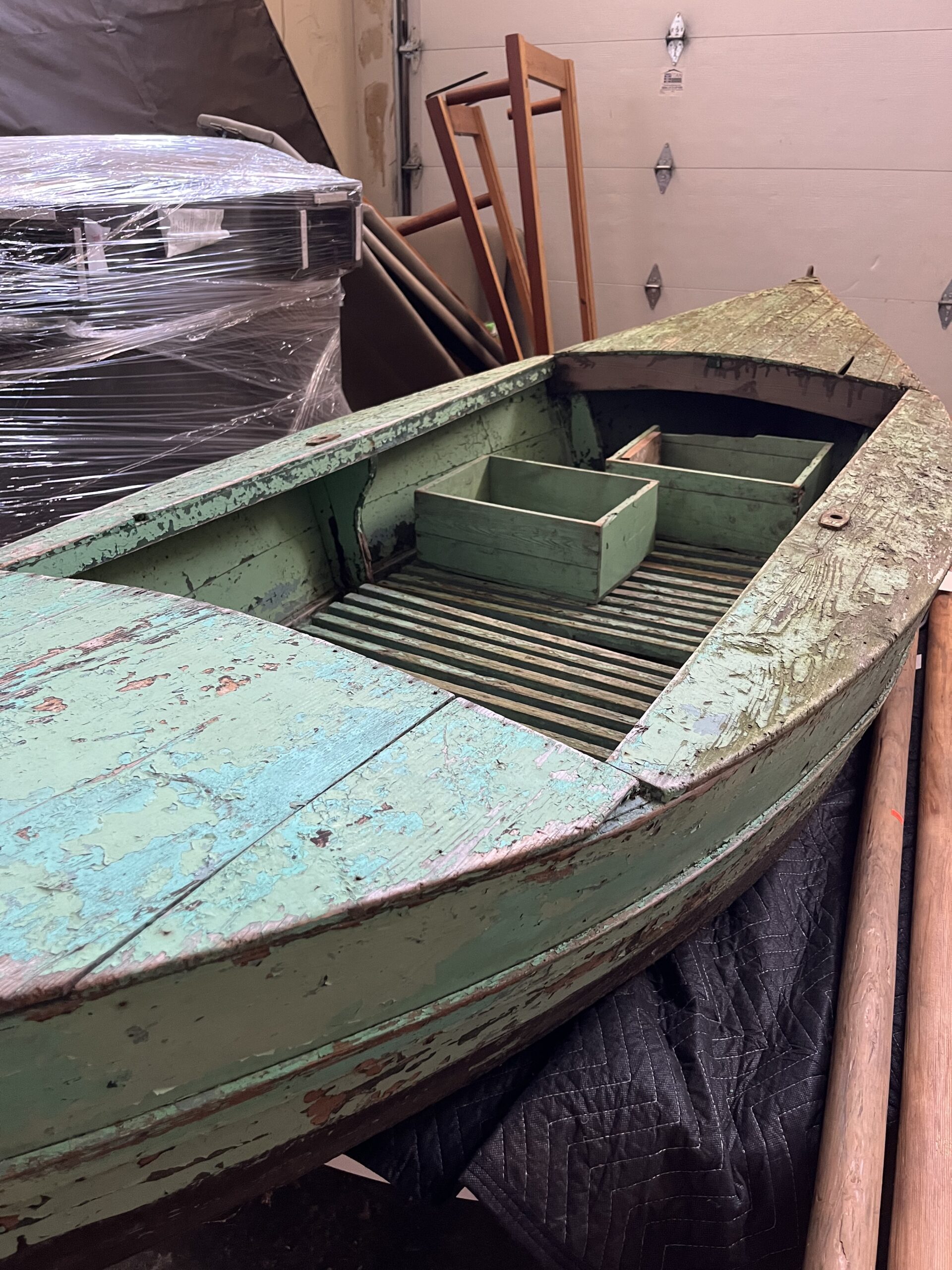 Antique Boat - Image 7