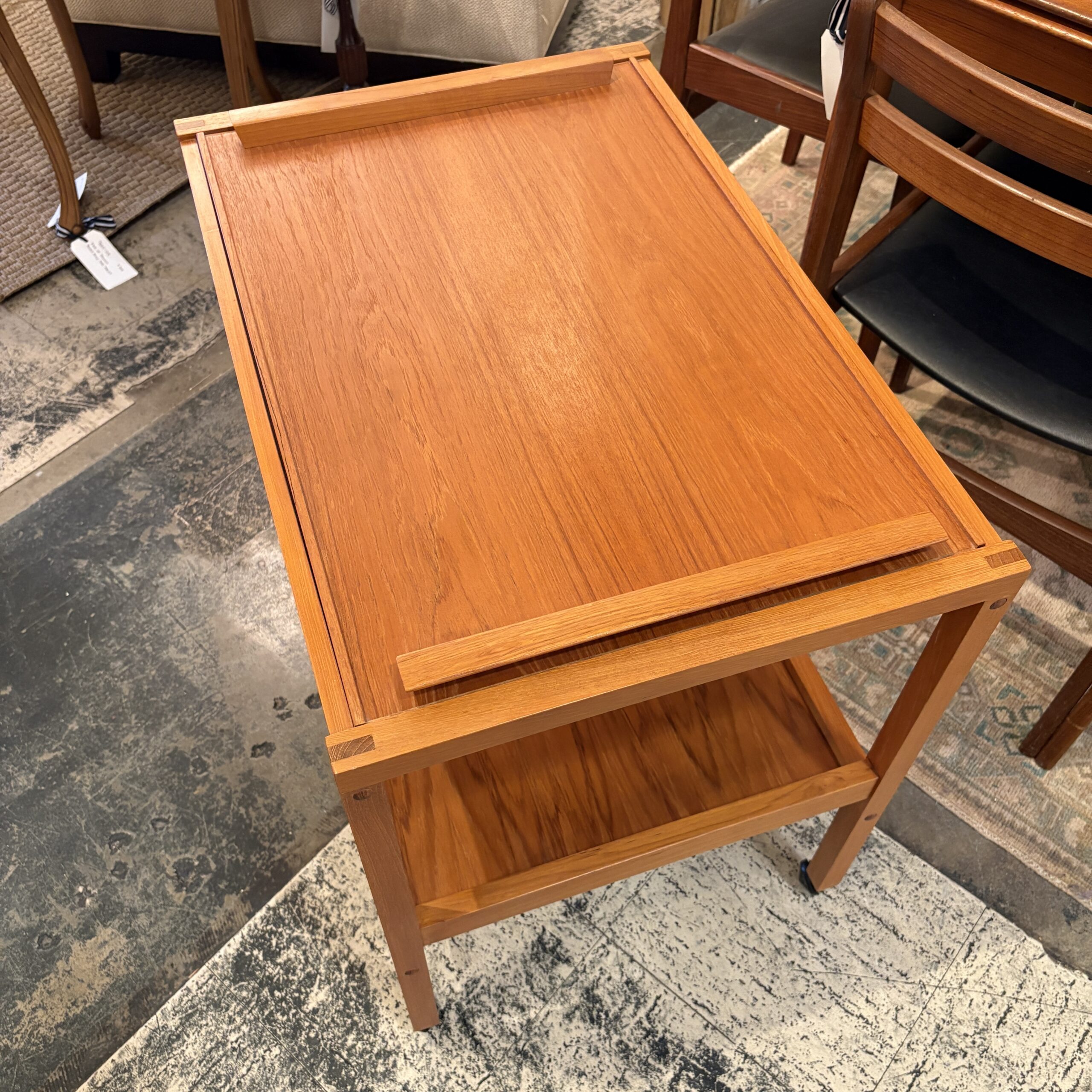 Vintage Teak Bar Cart with Removable Tray Top - Image 4