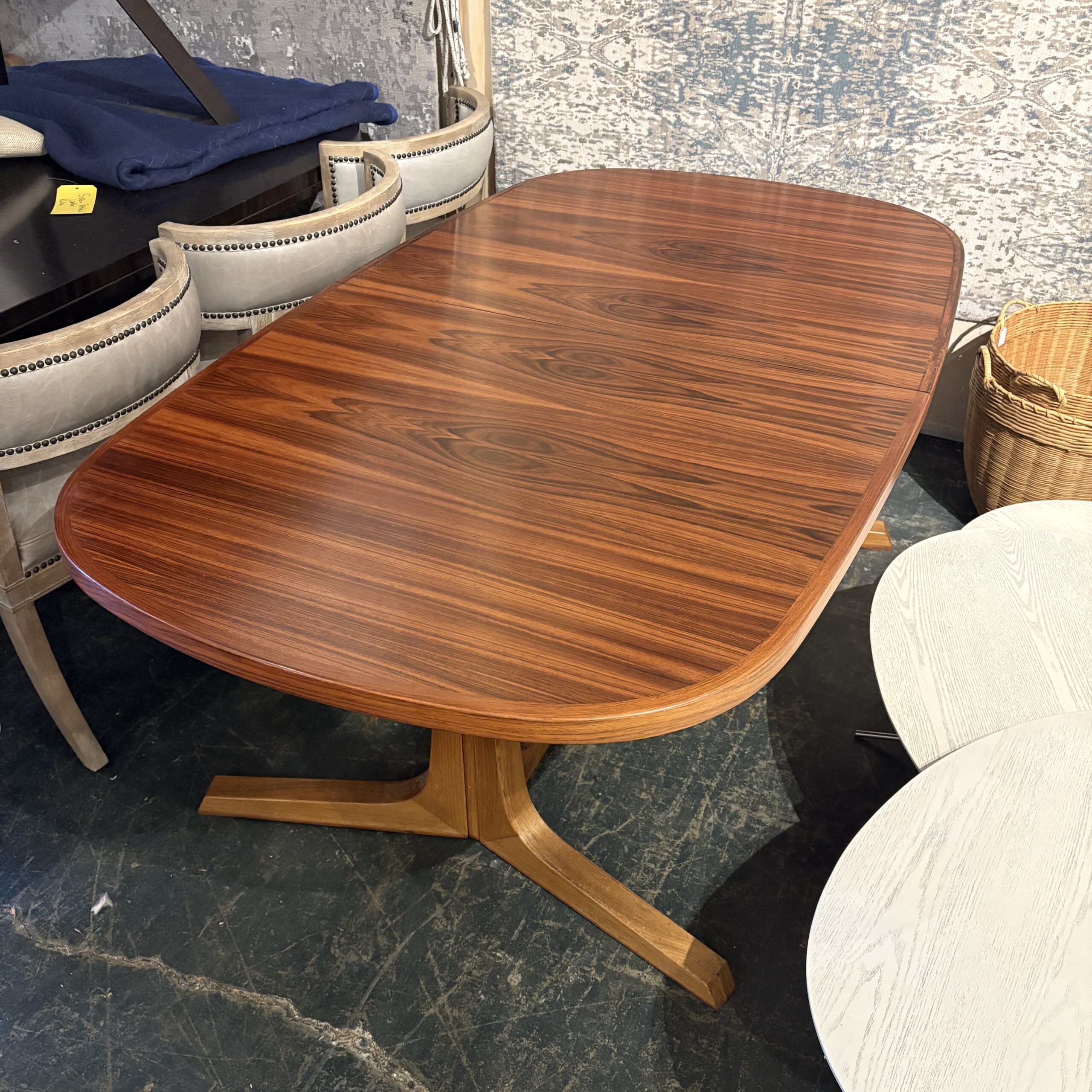 Mid-Century Rosewood Oval Extendable Dining Table - Coast Consignment
