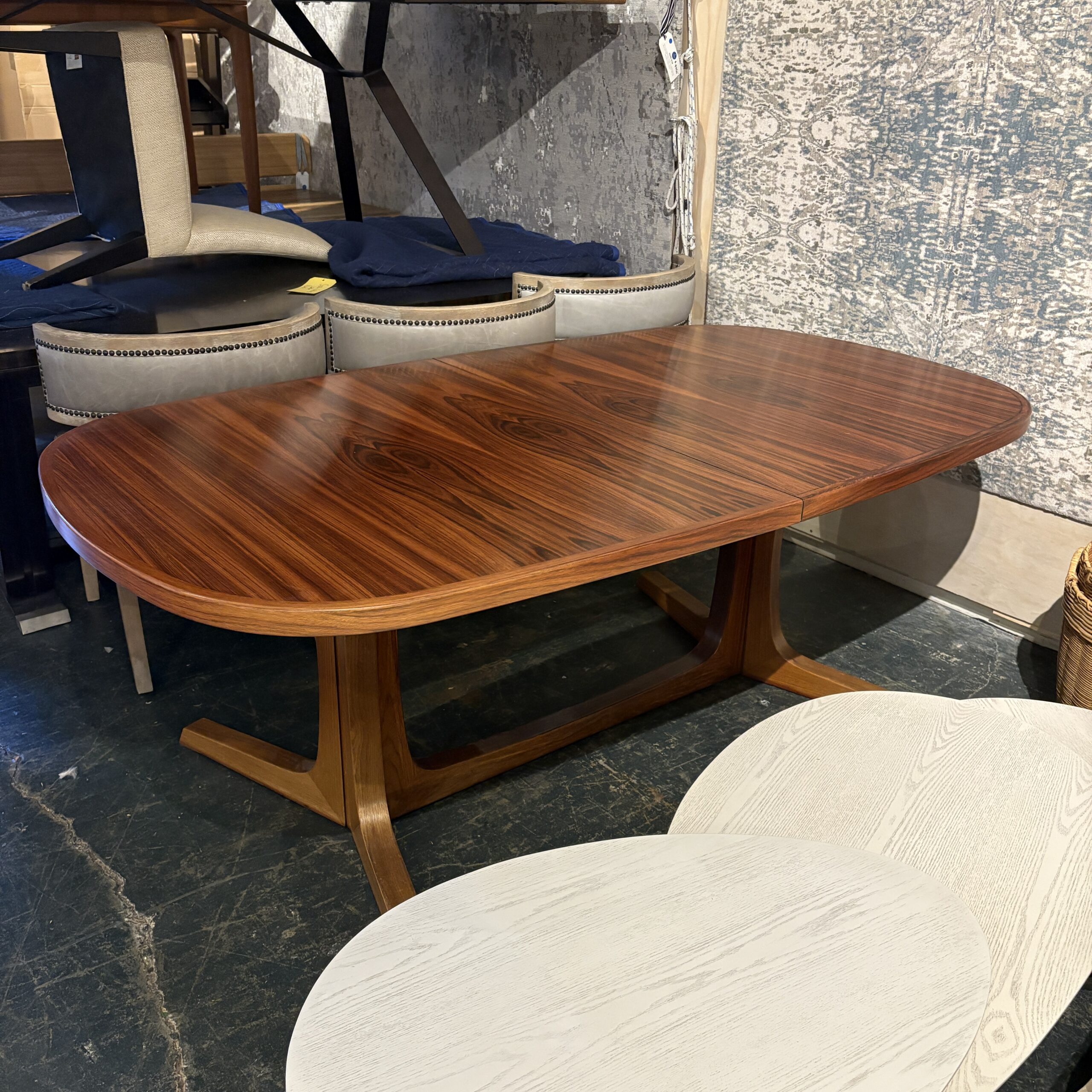 Mid-Century Rosewood Oval Extendable Dining Table - Coast Consignment