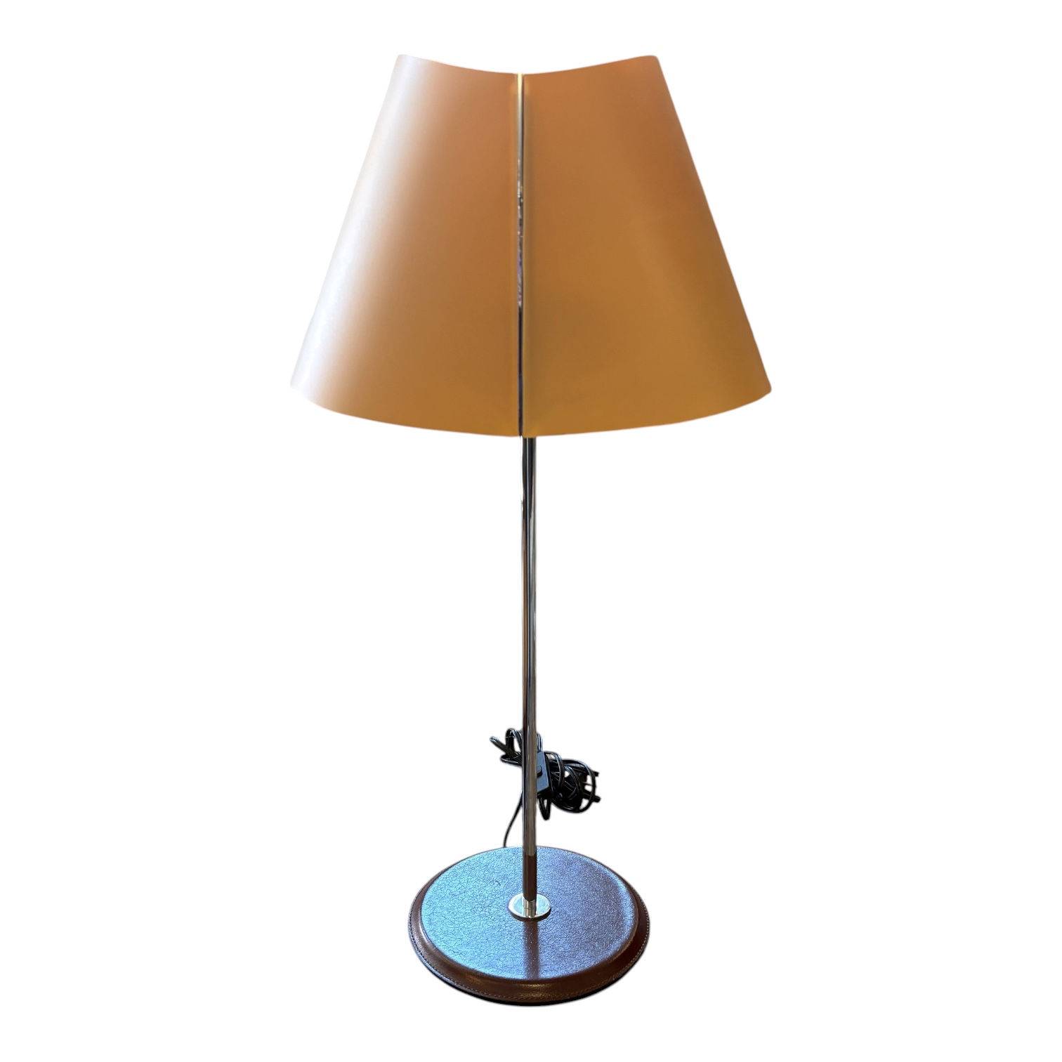 Modern European Style Table Lamp - Coast Consignment - image 1