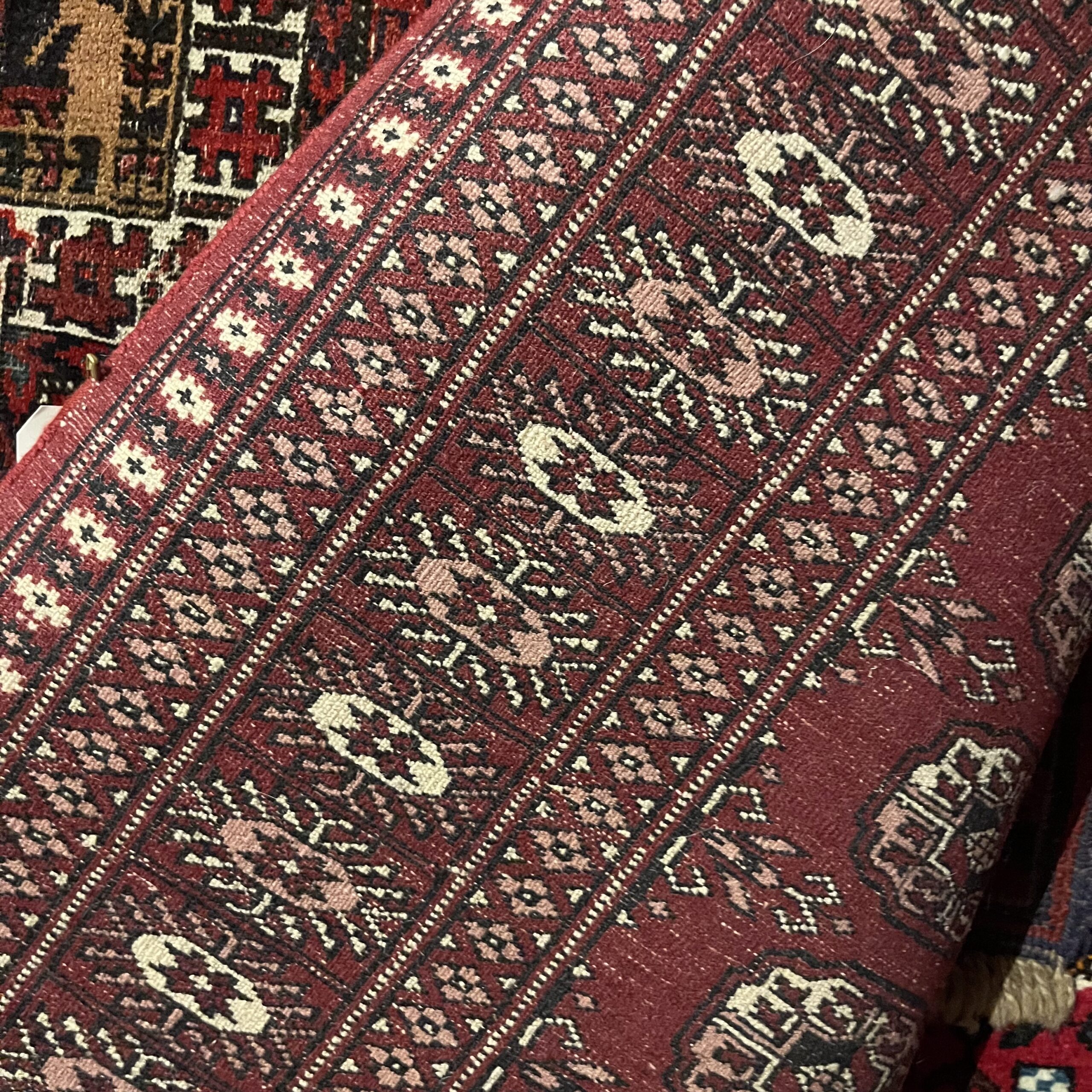 Pakistani Rug - 2'7x8'7 - Coast Consignment