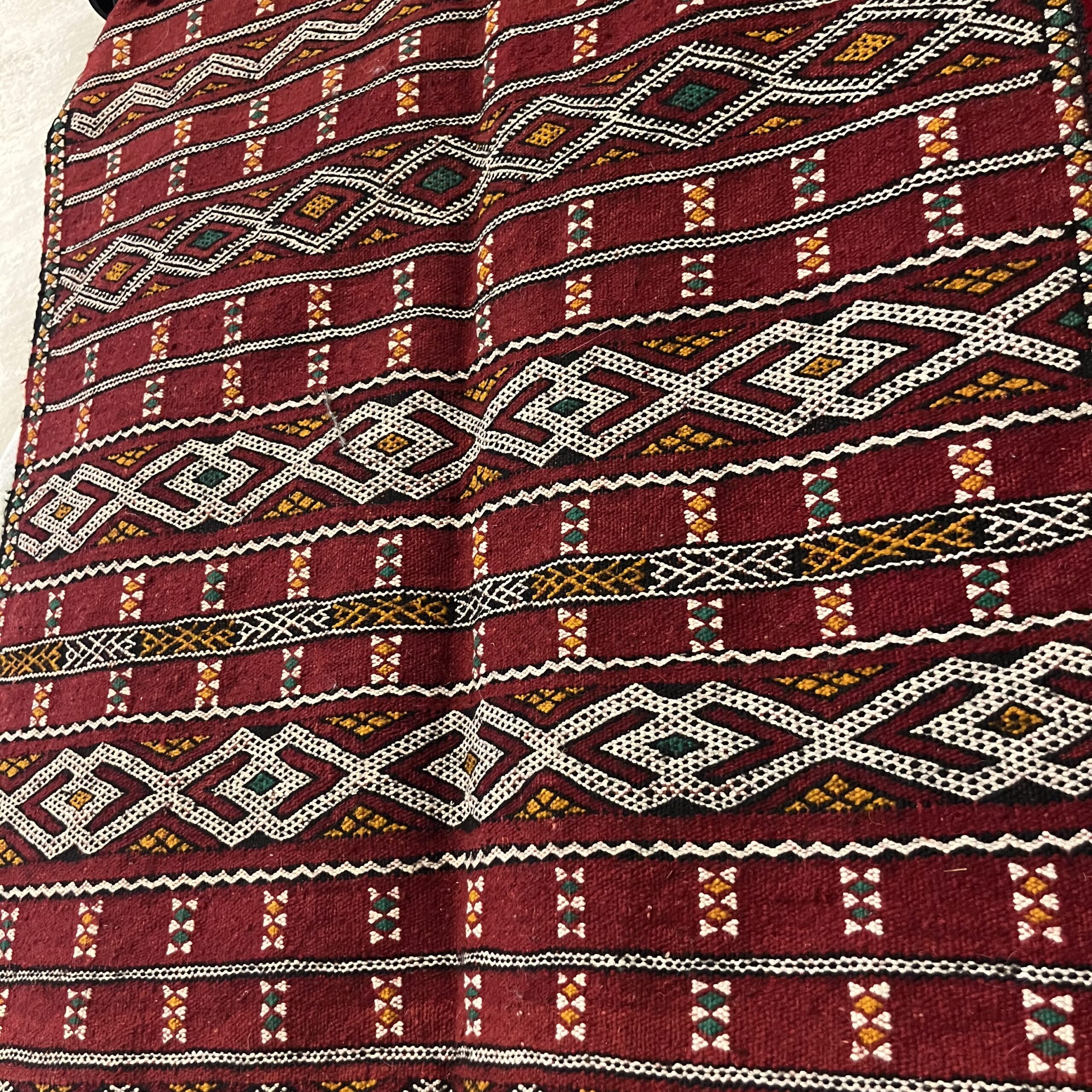 Small Kilim Rug - 2'8x4'6 - Coast Consignment