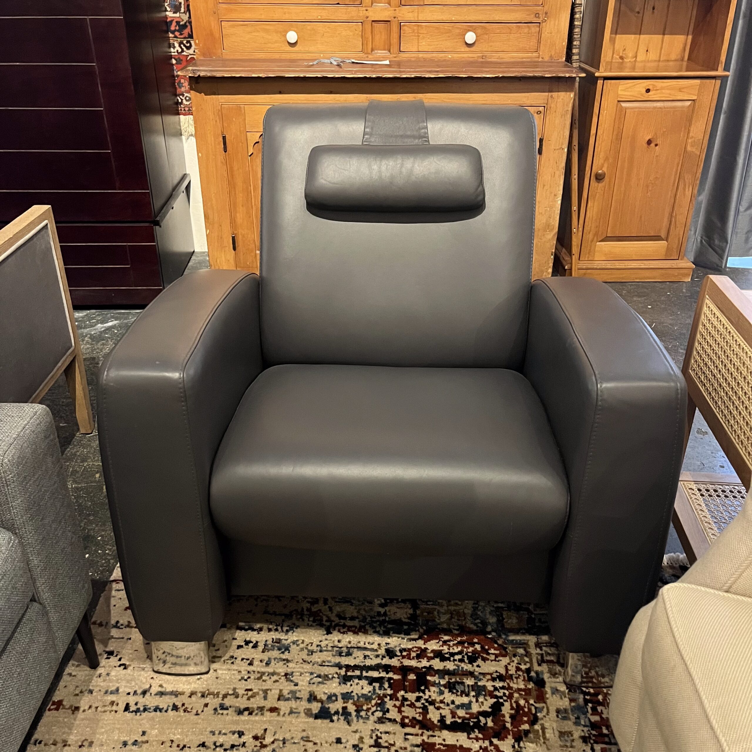 Stressless Recliner in Grey Leather - Coast Consignment