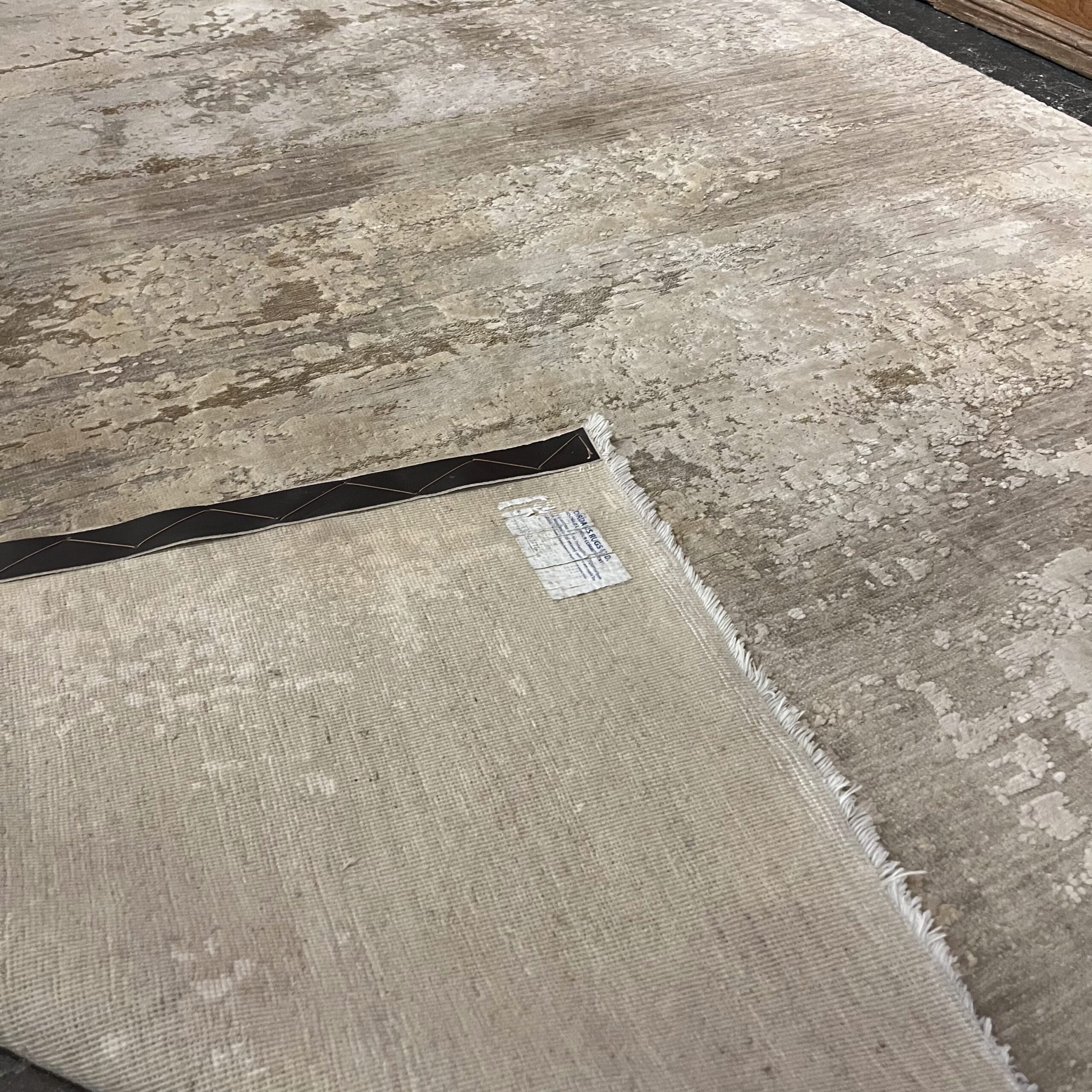 Contemporary Beige Wool Rug - 6'x9' - Coast Consignment