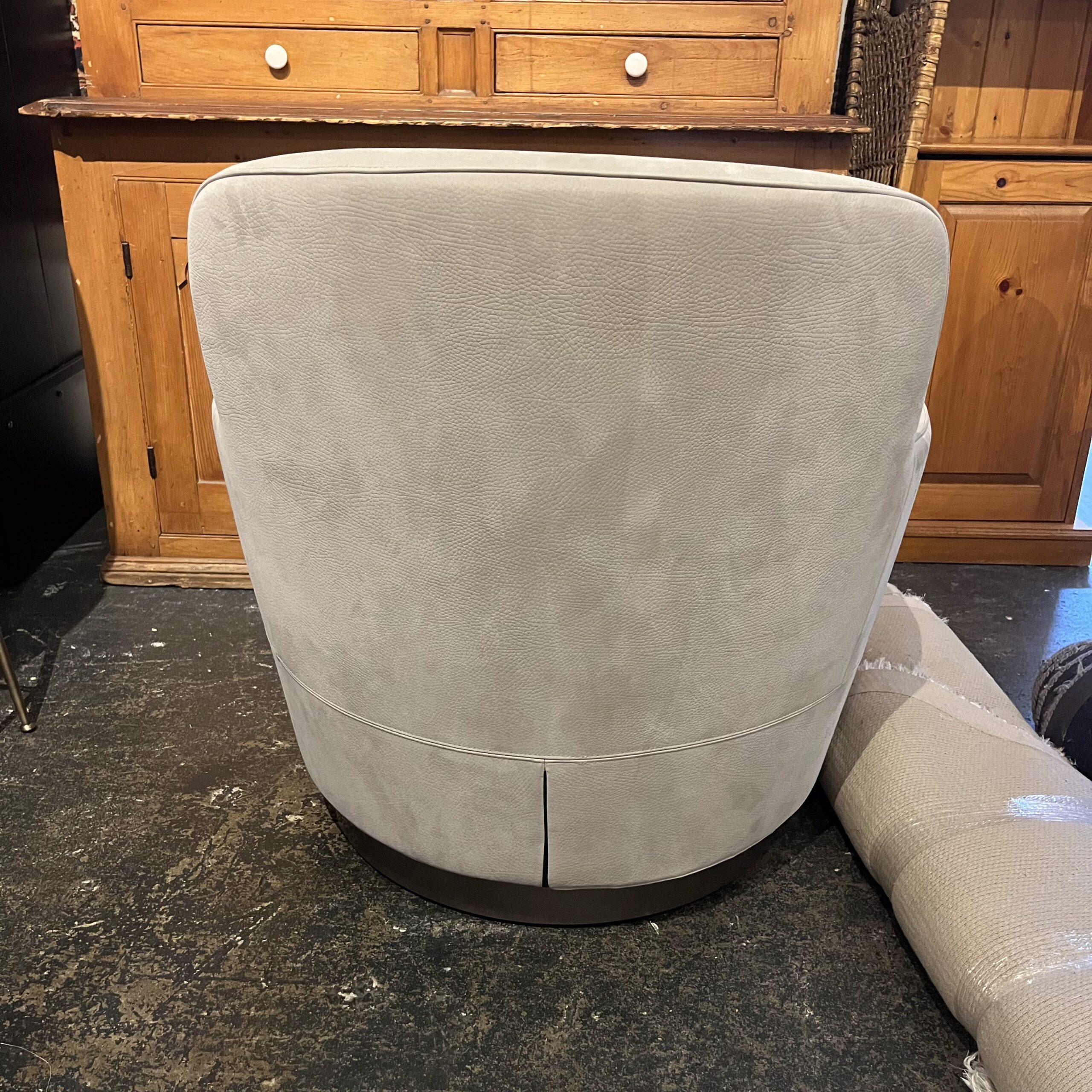 Minotti 'Jacques' Chair - Coast Consignment