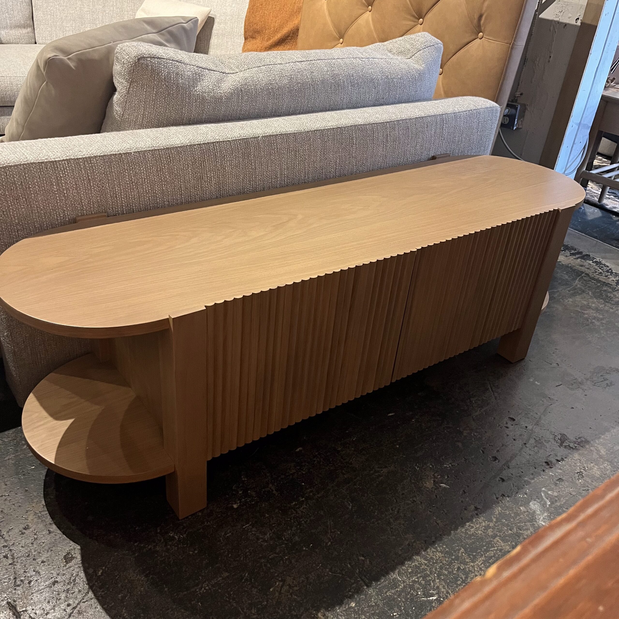White Oak 62.5" Low Media Unit - Coast Consignment