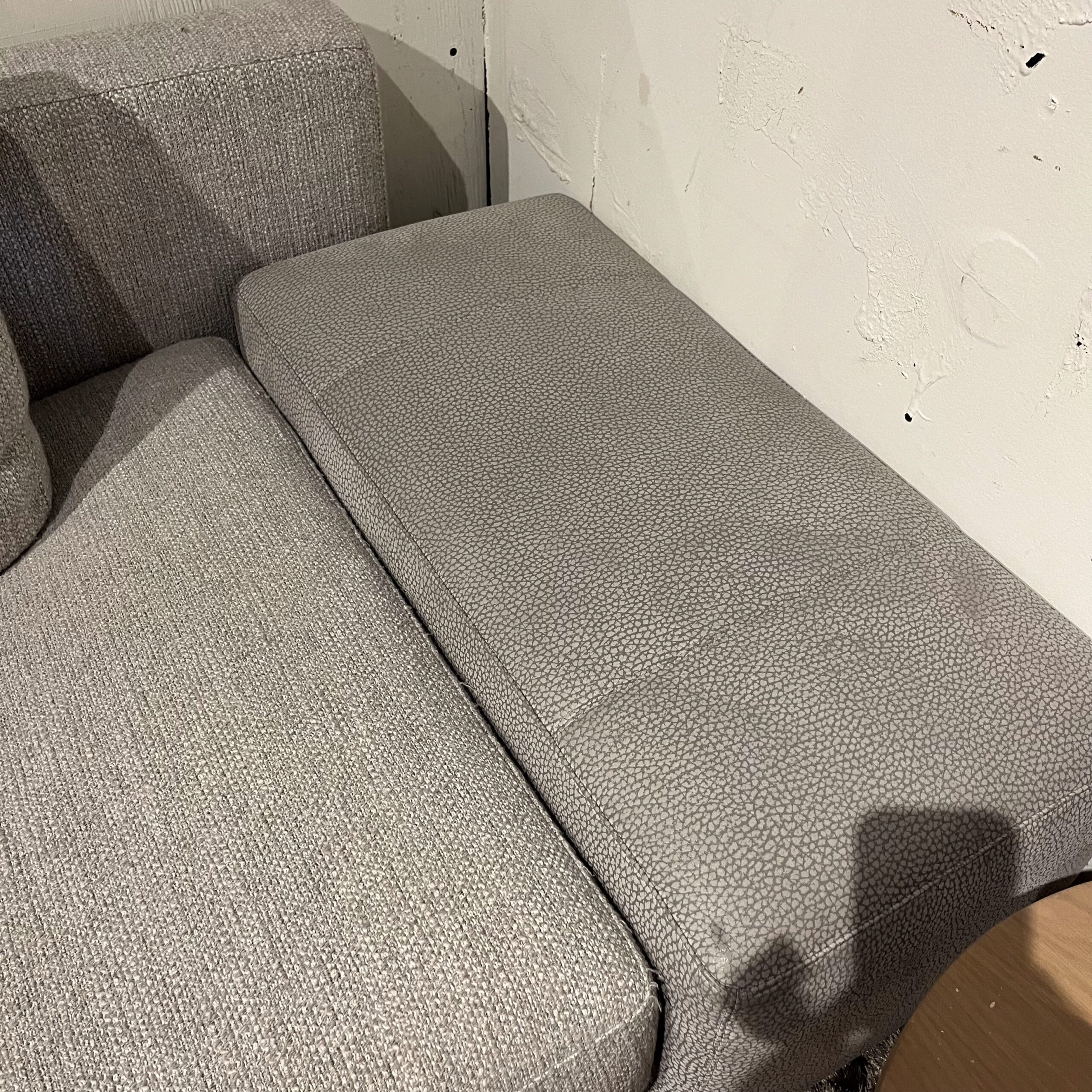 Minotti 'Daniels' Circular Couch - Coast Consignment