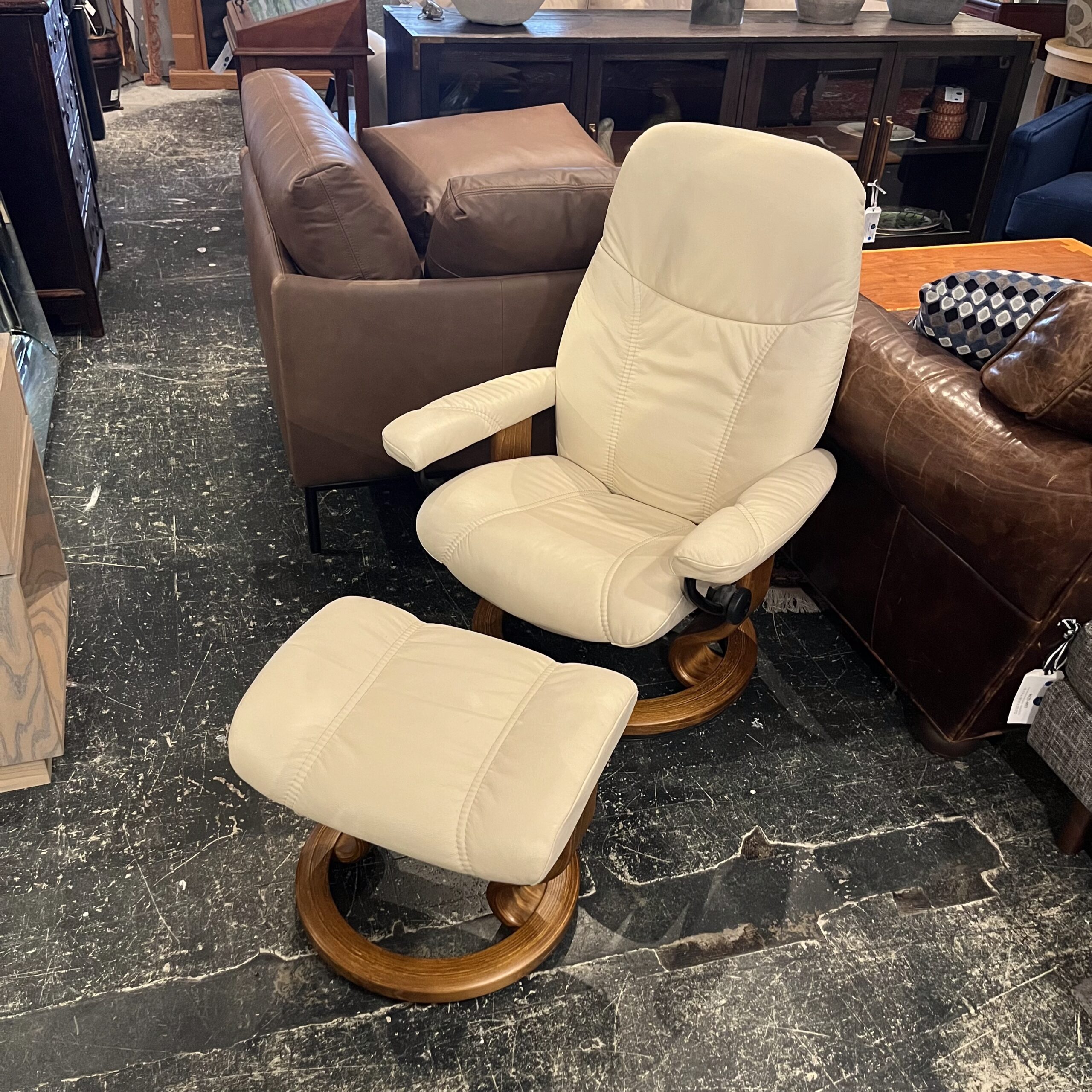 Ekornes Stressless Leather Classic Recliner with Ottoman - Coast Consignment