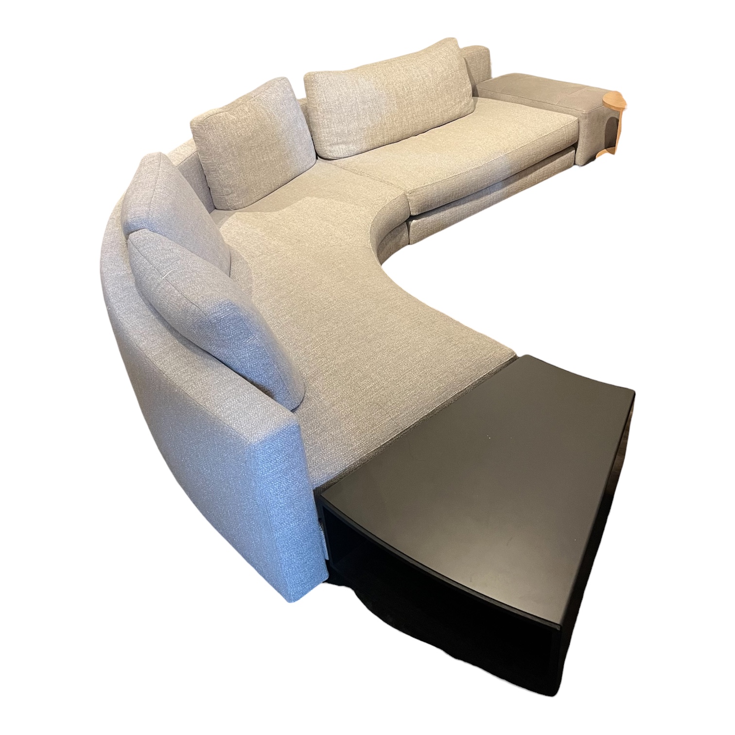 Minotti 'Daniels' Circular Couch - Coast Consignment