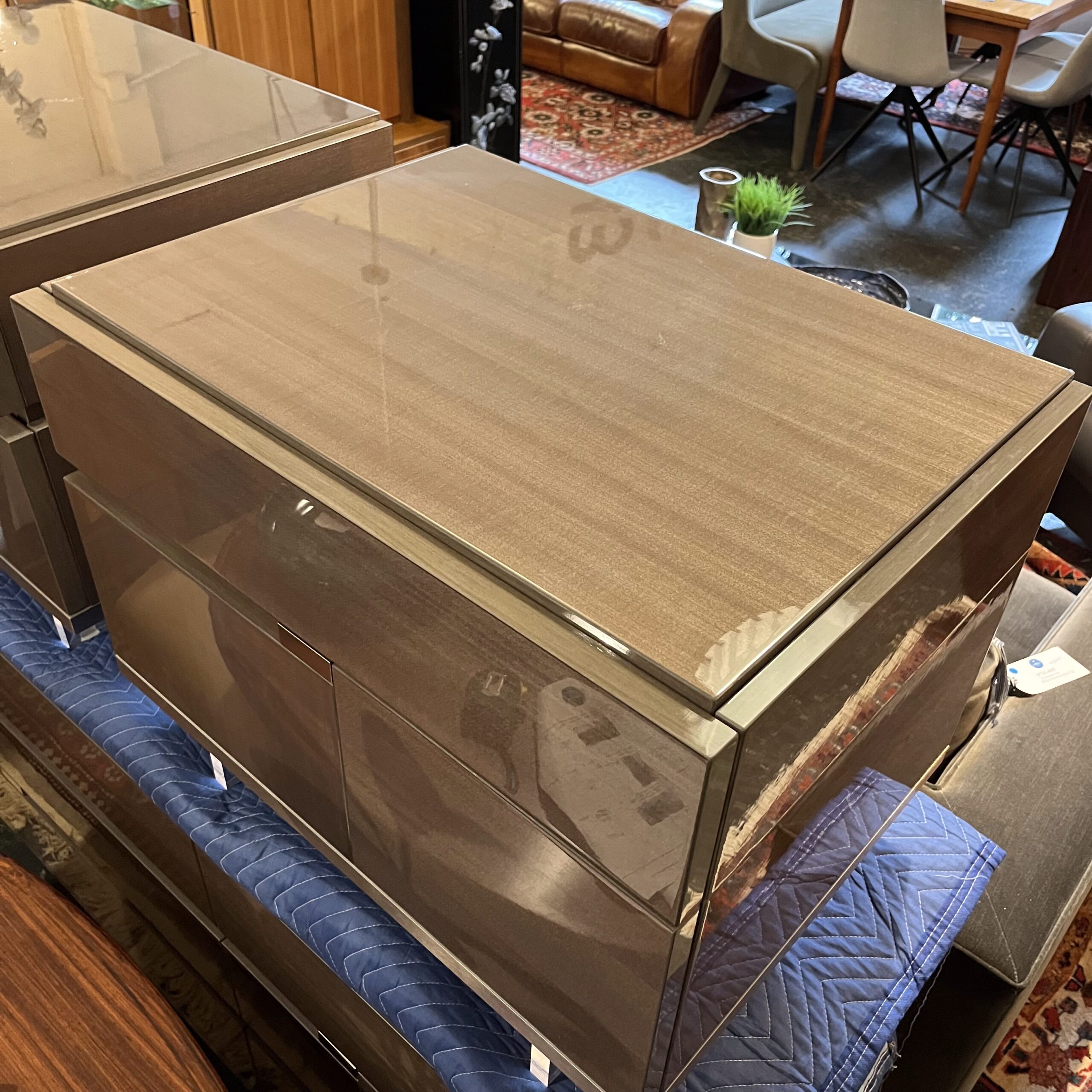 Pair of ALF Italia 'Athena' Bedside Tables - Coast Consignment