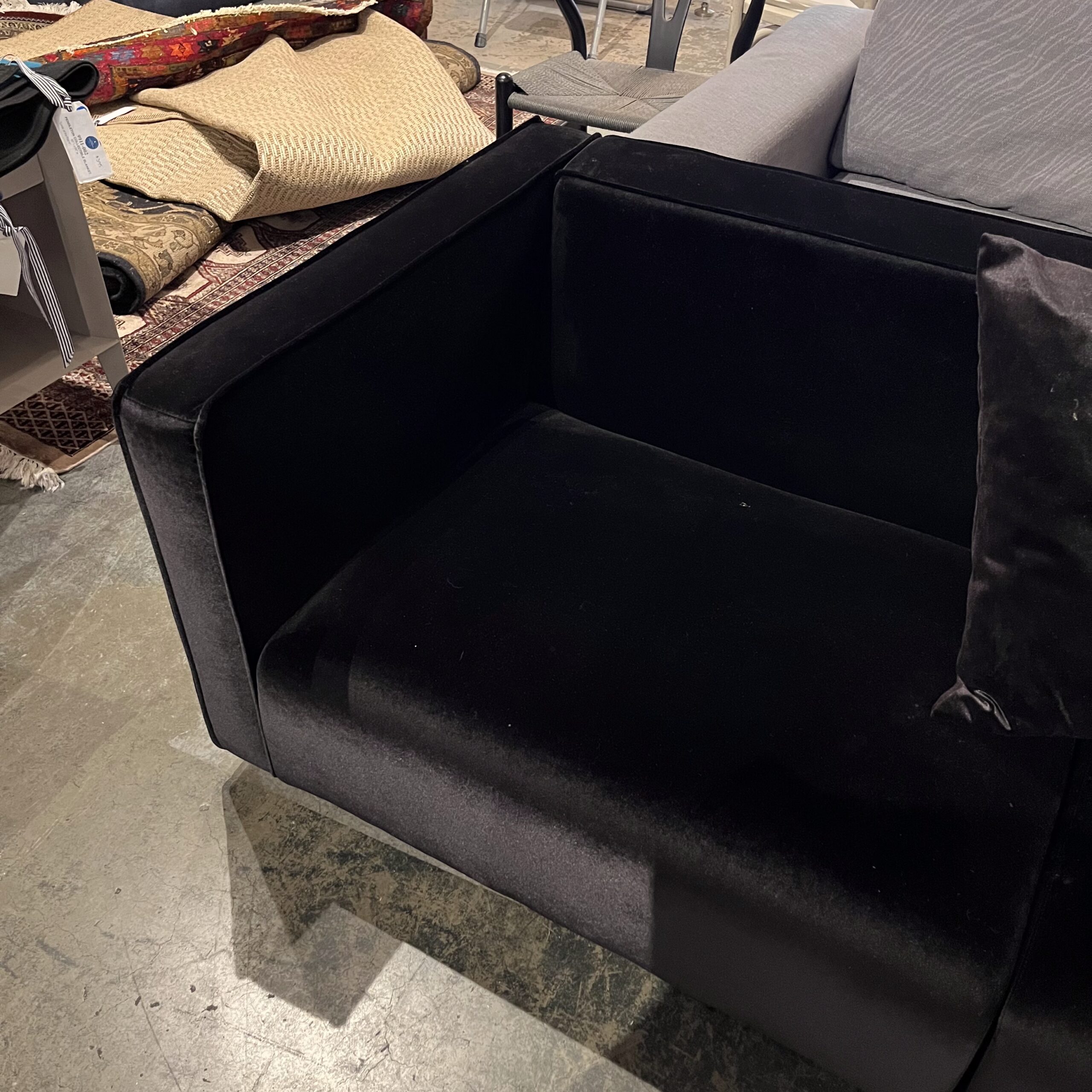 Rove Concepts 'Arya' Modular Sofa with Open Right End - Coast Consignment