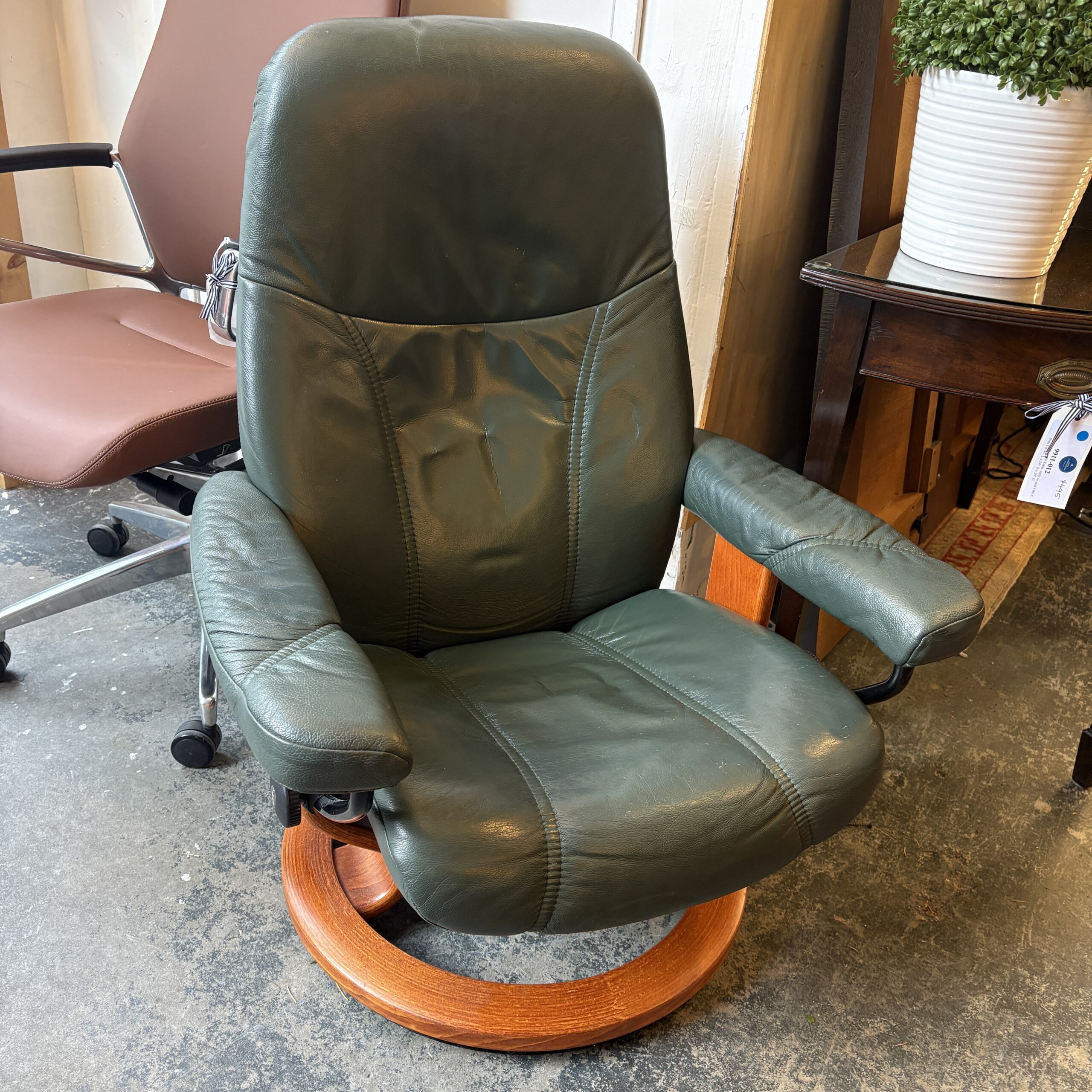 Green Leather Stressless Chair with Ottoman - Coast Consignment